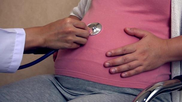 丝虫病造成男性不育有哪些危害 丝虫病造成男性不育有哪些危害