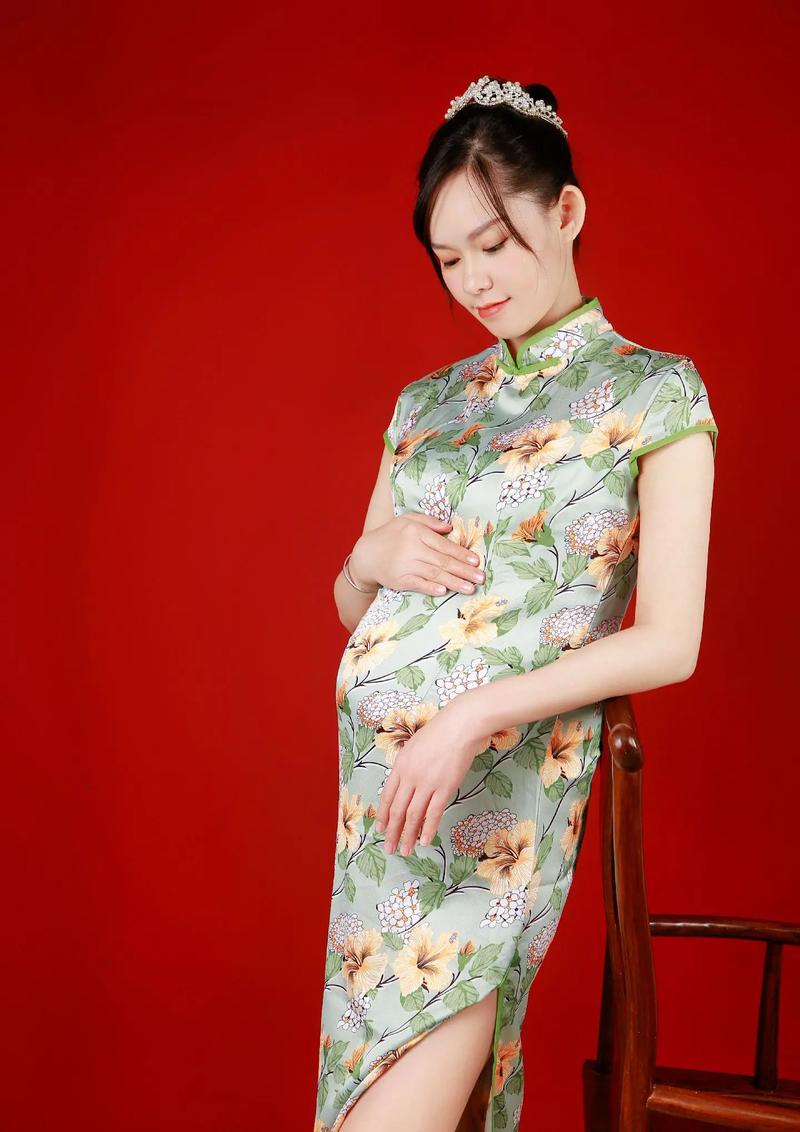 女性爱穿紧身衣易不孕 女性常吃素食也难生育 女性爱穿紧身衣易不孕 女性常吃素食也难生育